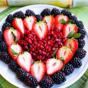 fruit heart dessert