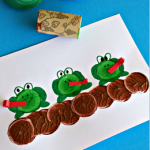 Make Frogs Using a Wine Cork as a Stamp