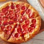 Pizza Hut is Giving Away 500,000 Medium Pizzas!